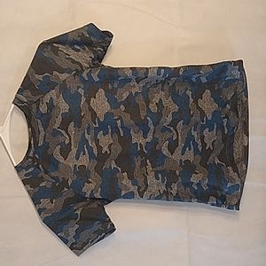 Dip blue & Grey camo print Boys T shirt size M 8-10